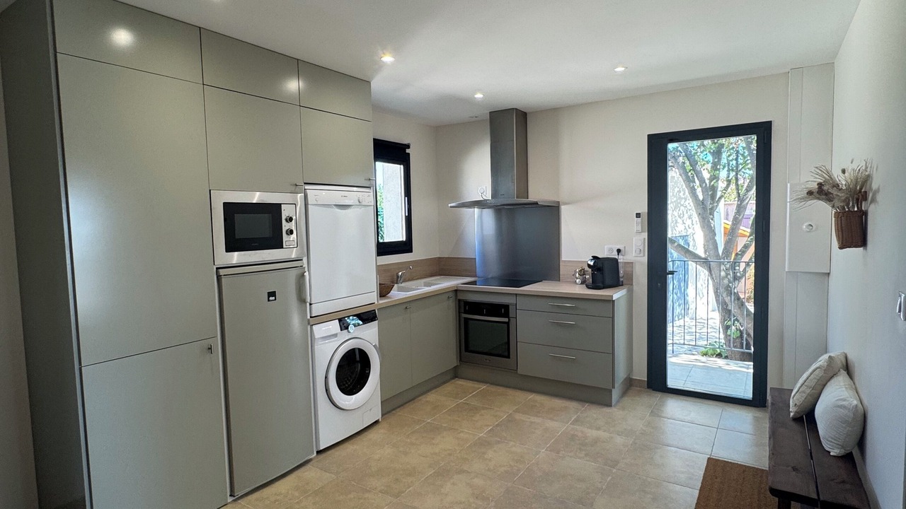 Photo of Kitchen in Bezouce