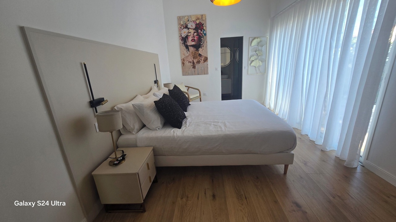 Photo of Bedroom in Saint-Cannat