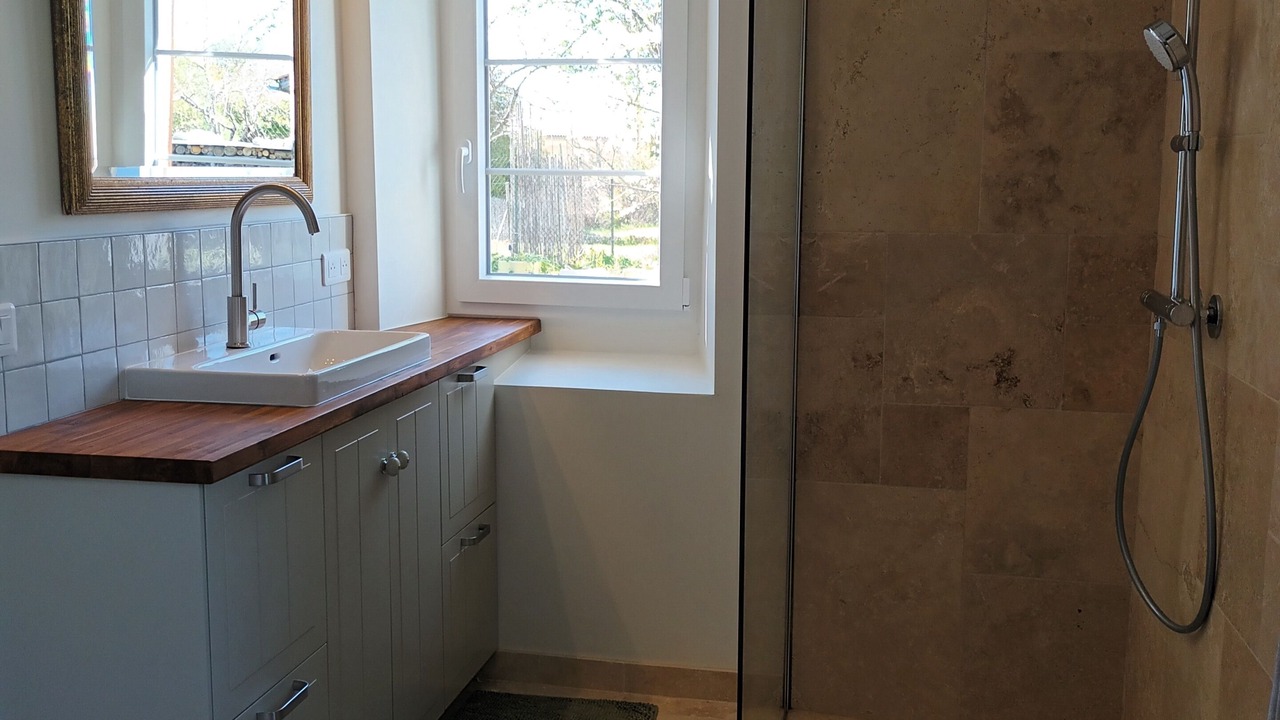 Photo of Bathroom in Ferrassieres