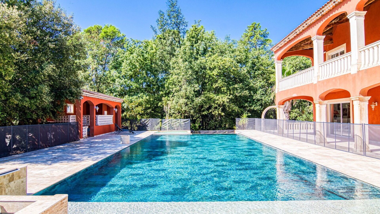 Photo of Outdoor in Meounes-les-Montrieux