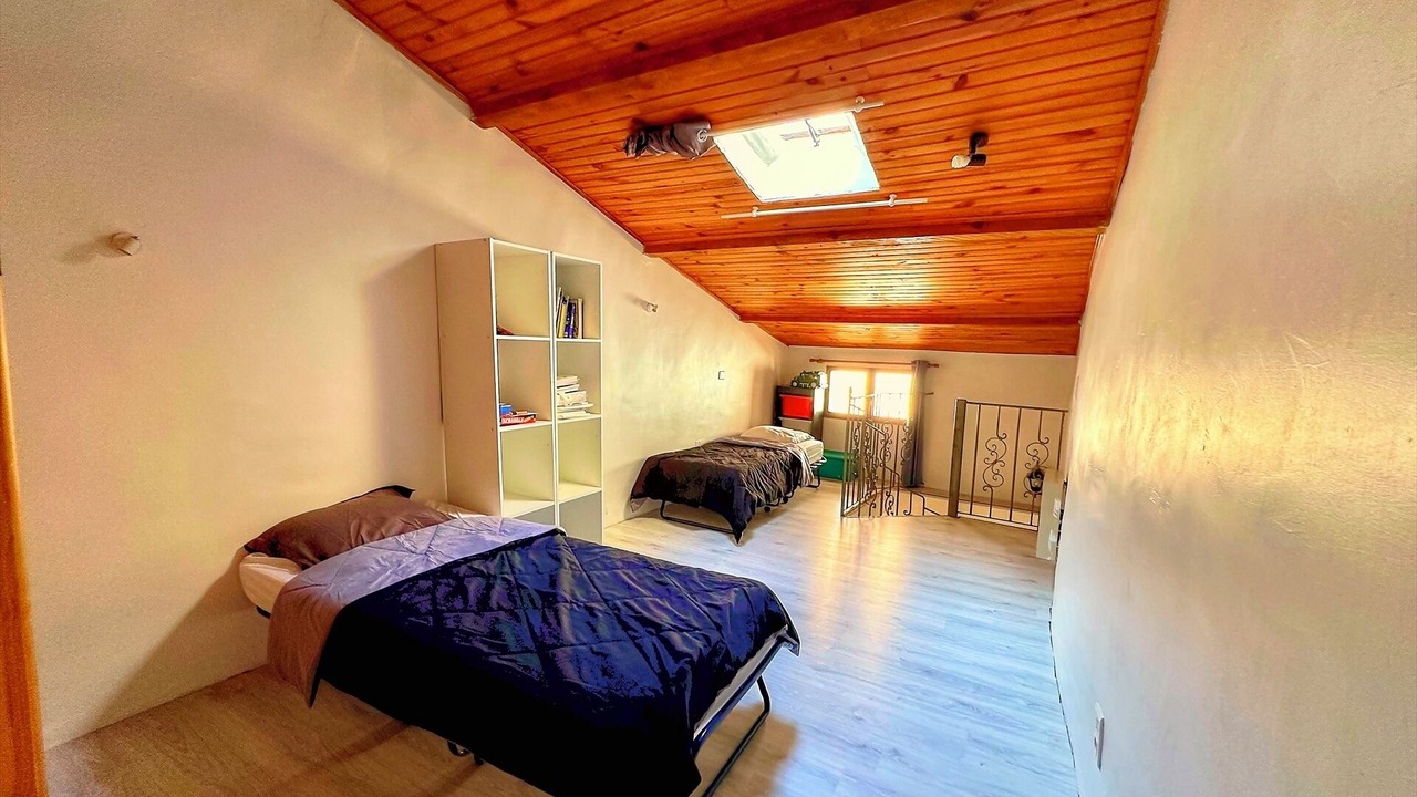 Photo of Bedroom in Aups