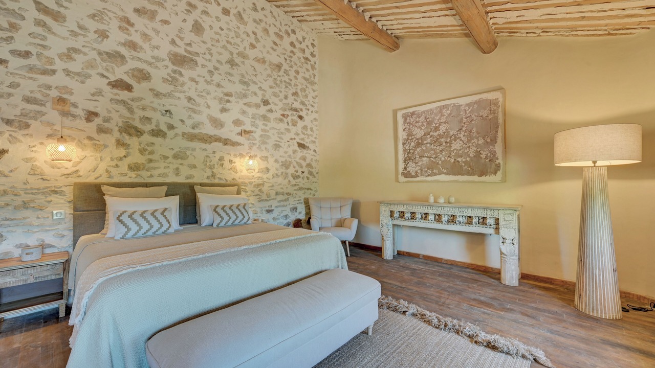 Photo of Bedroom in Roussillon