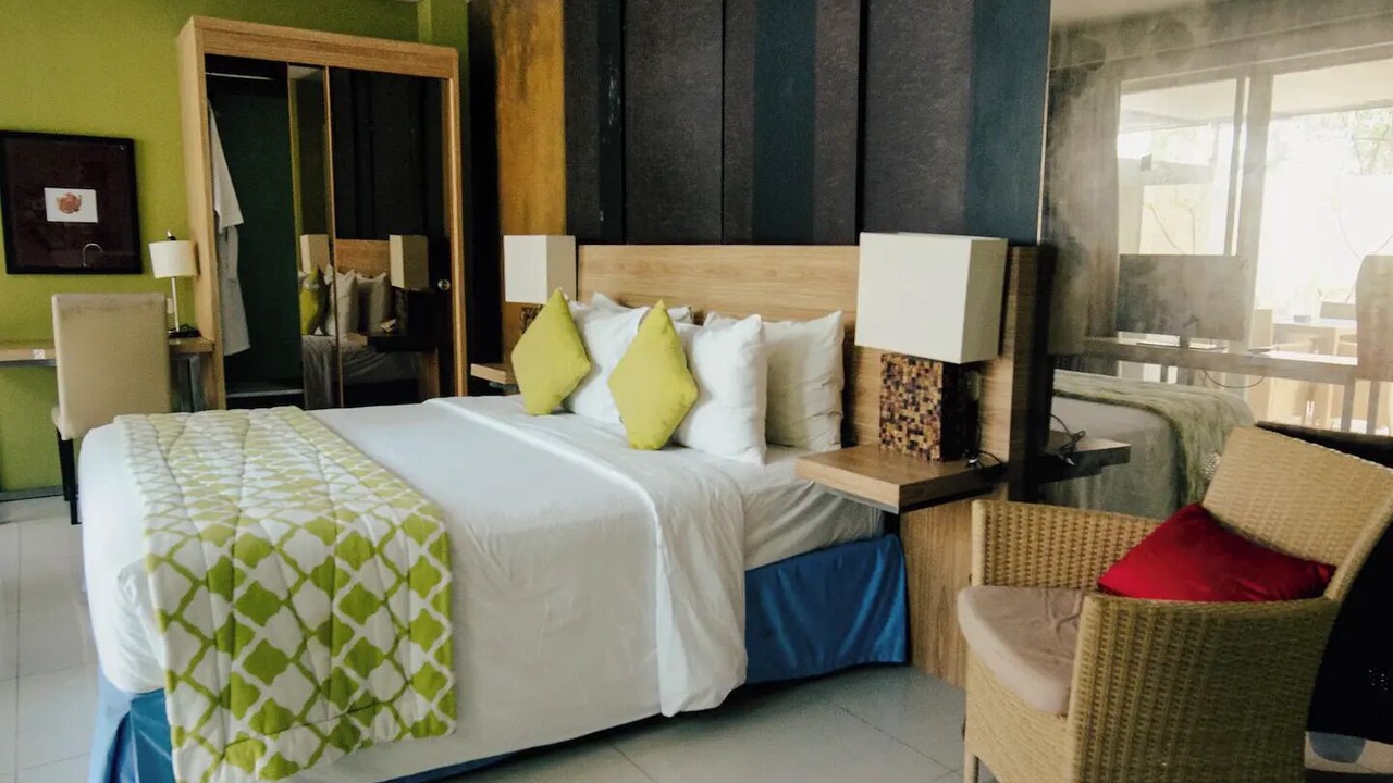 Photo of Bedroom in Mumbul