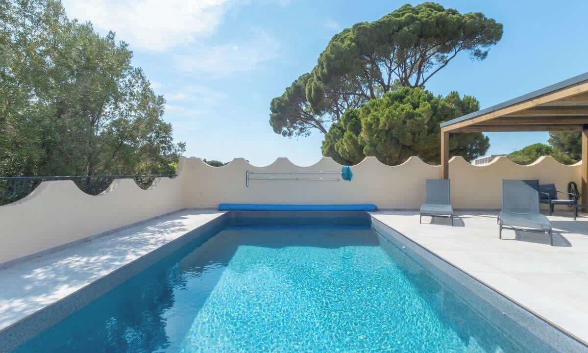Photo of Outdoor in Les Baumettes