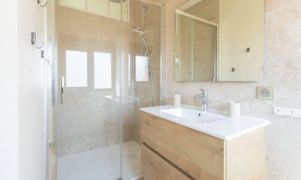 Photo of Bathroom in Les Baumettes