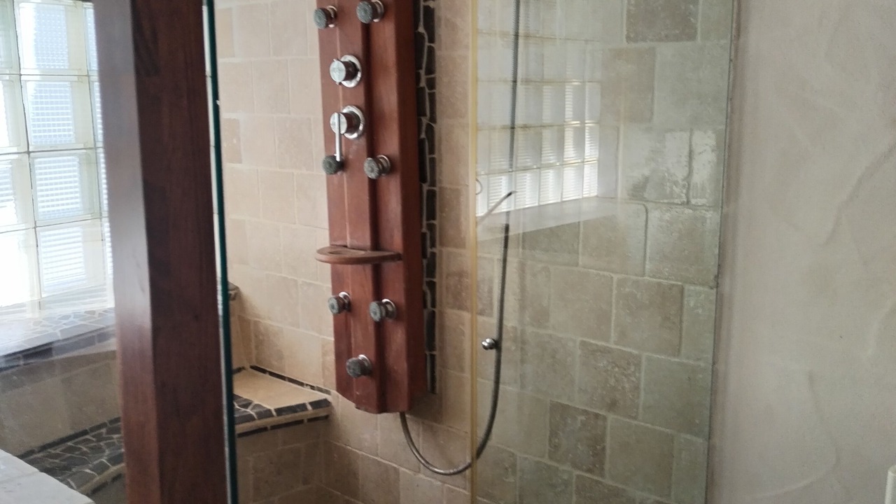 Photo of Bathroom in Remoulins