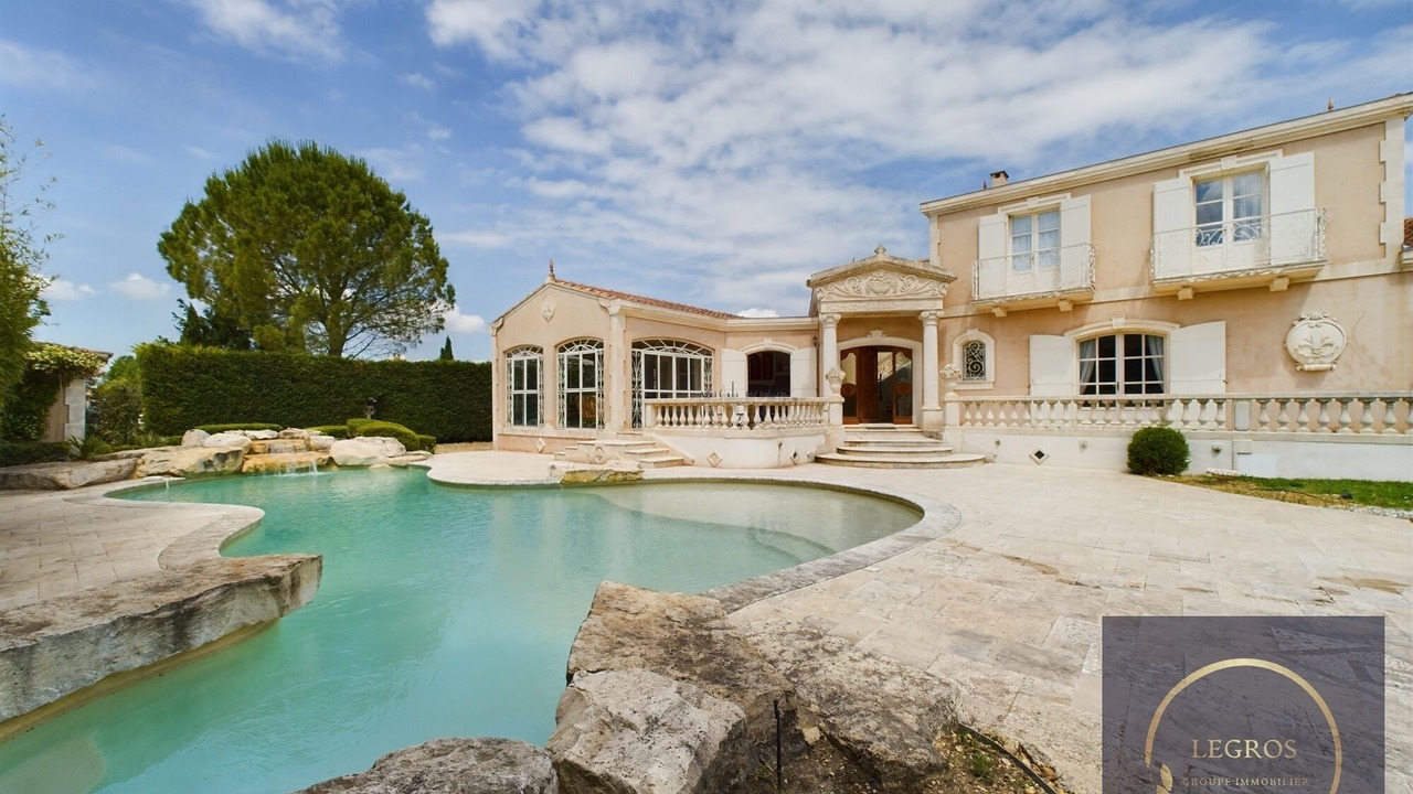 Photo of Outdoor in Molleges