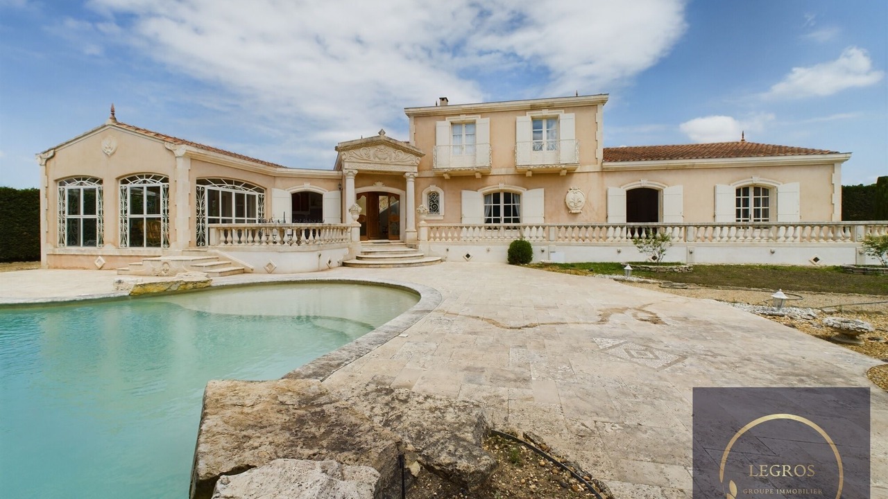 Photo of Outdoor in Molleges