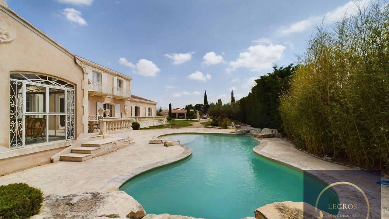 Photo of Outdoor in Molleges