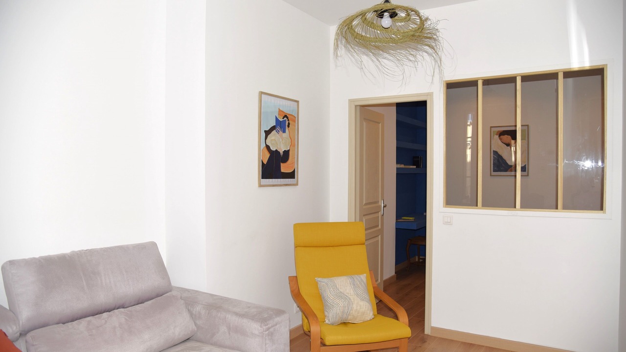 Photo of Livingroom in 1st Arrondissement