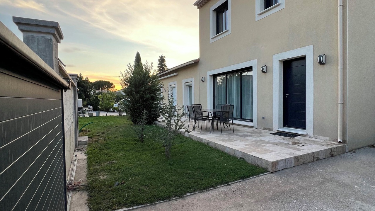 Photo of Patio Balcony in Morieres-les-Avignon