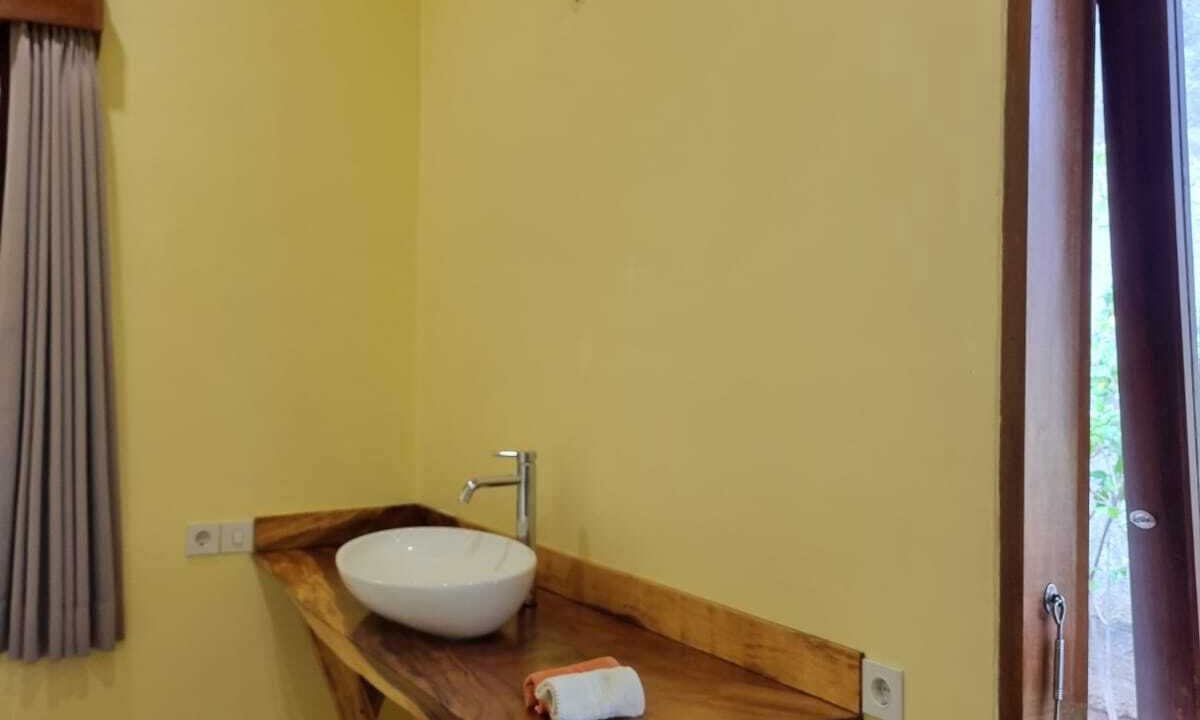 Photo of Bathroom in Tejakula