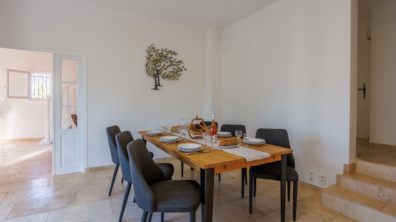 Photo of Bedroom in Saint-Hilaire-d'Ozilhan