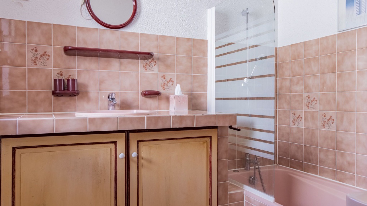Photo of Bathroom in Vinsobres