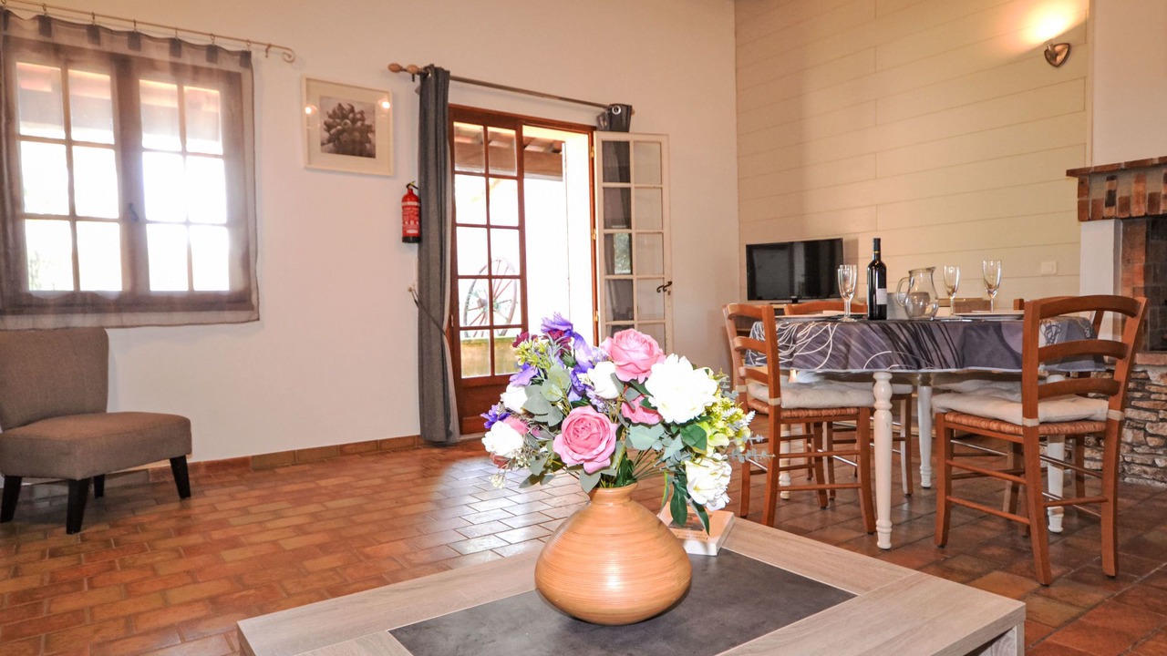 Photo of Bedroom in Velleron