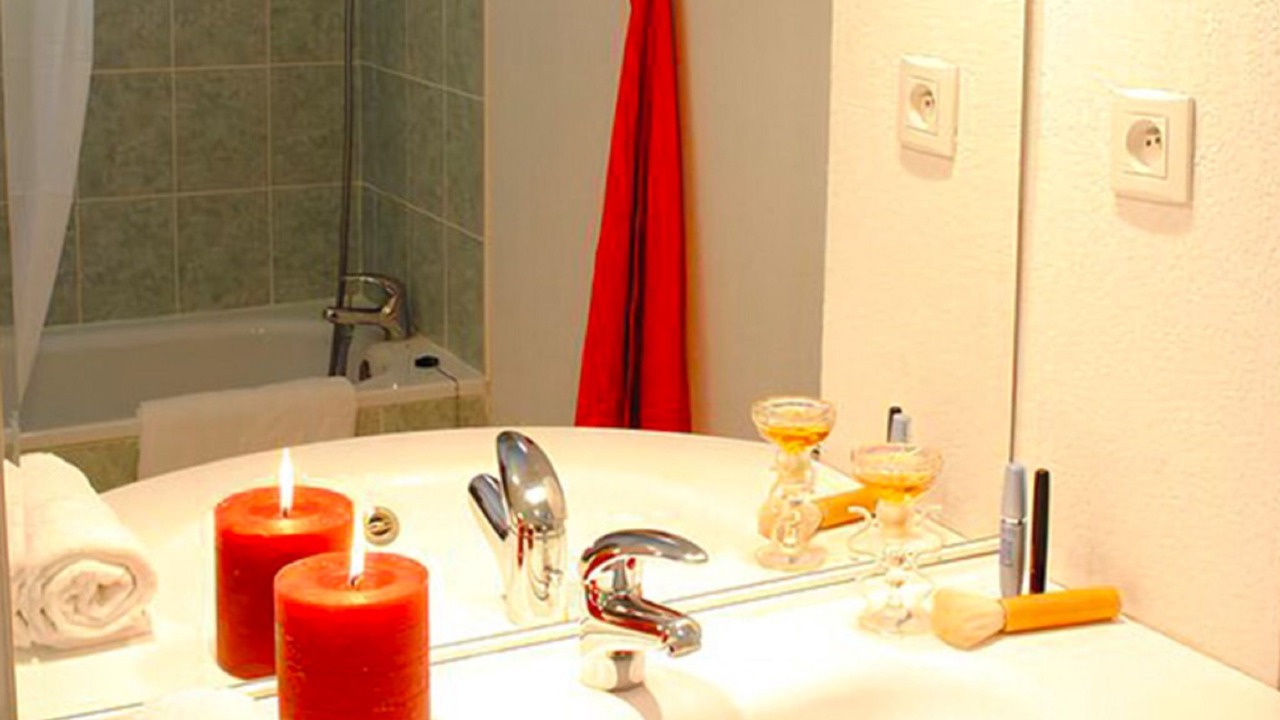 Photo of Bathroom in Saint-Saturnin-les-Avignon