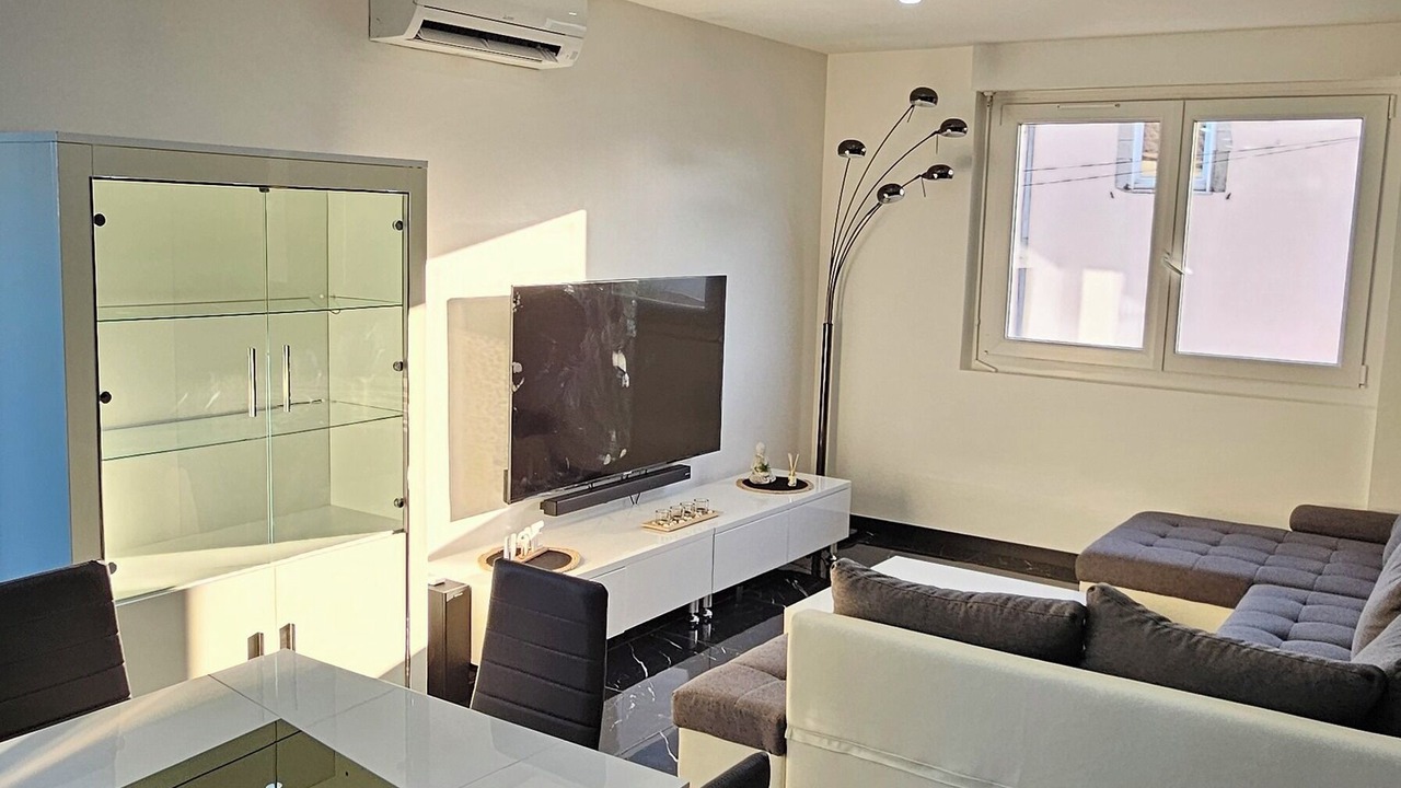Photo of Livingroom in Saint-Cezaire-sur-Siagne