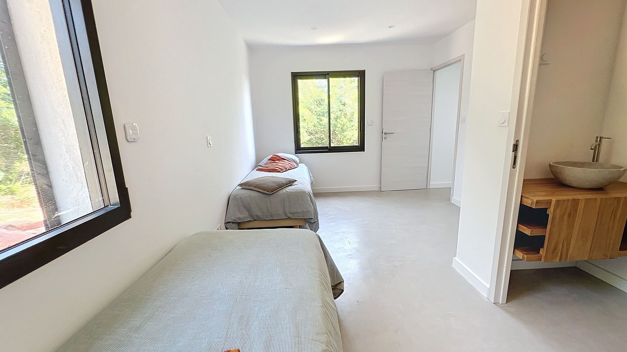 Photo of Bedroom in Cucuron
