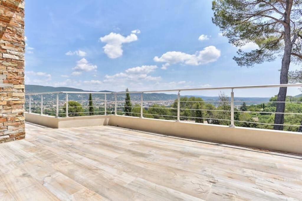 Photo of Patio Balcony in Draguignan