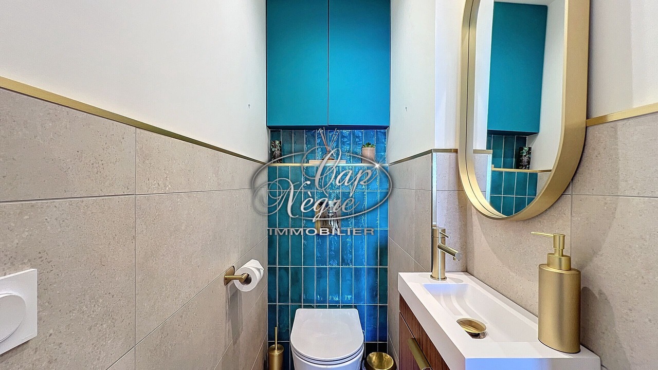 Photo of Bathroom in Cavaliere Beach