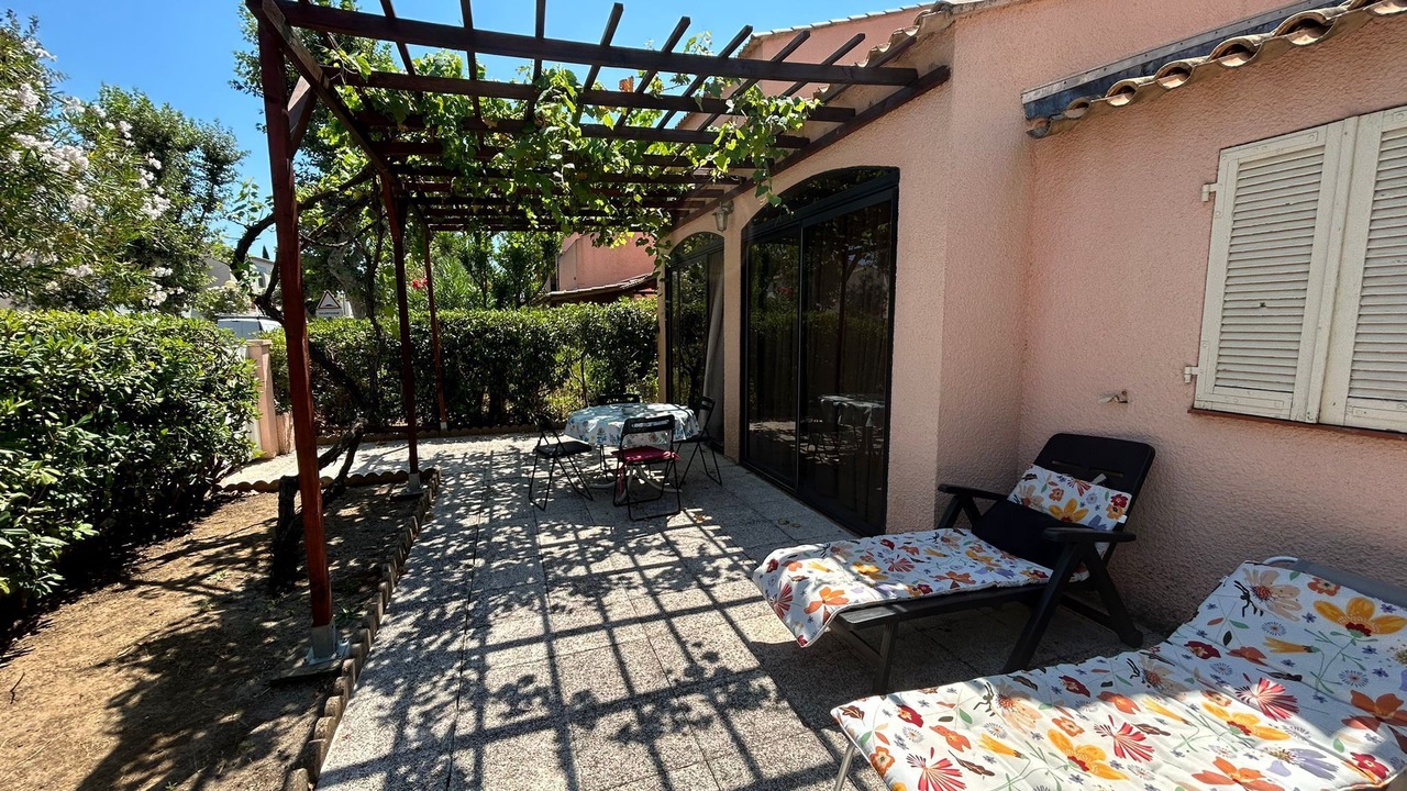 Photo of Outdoor in Les Bormettes