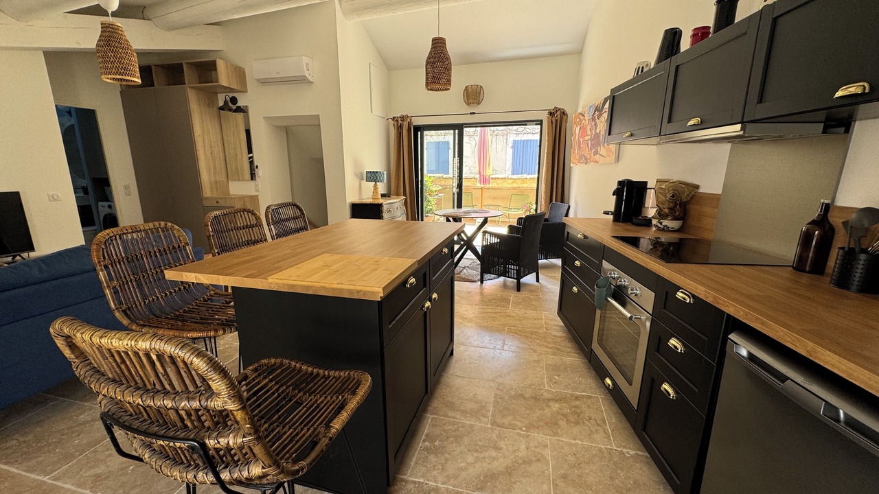 Photo of Kitchen in Lourmarin