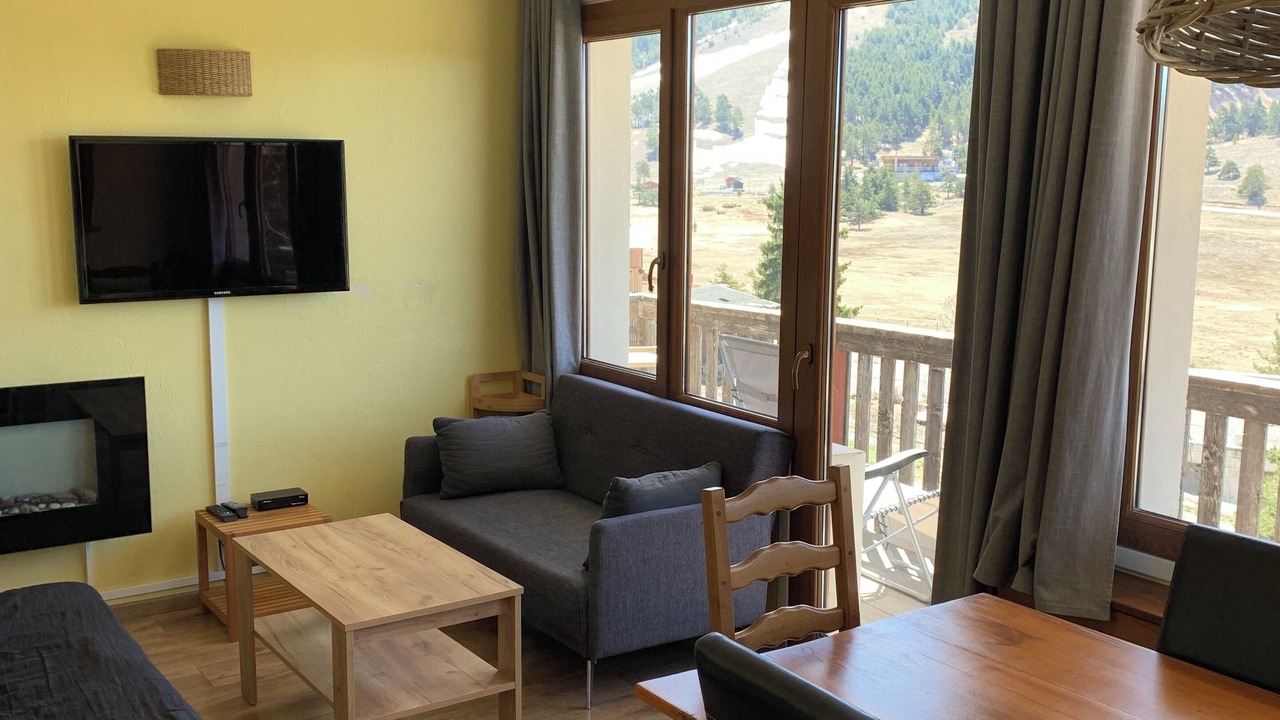 Photo of Livingroom in Greolieres les Neiges