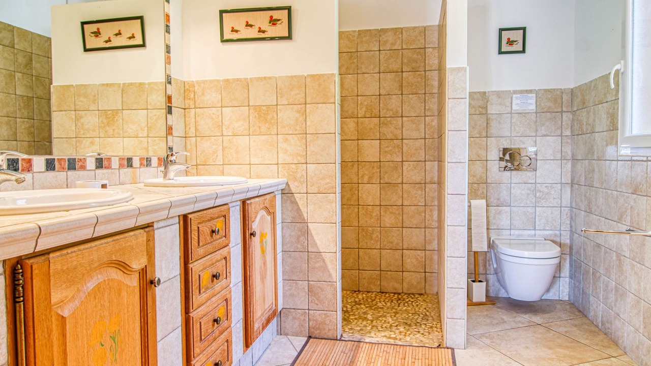 Photo of Bathroom in Montfort-sur-Argens