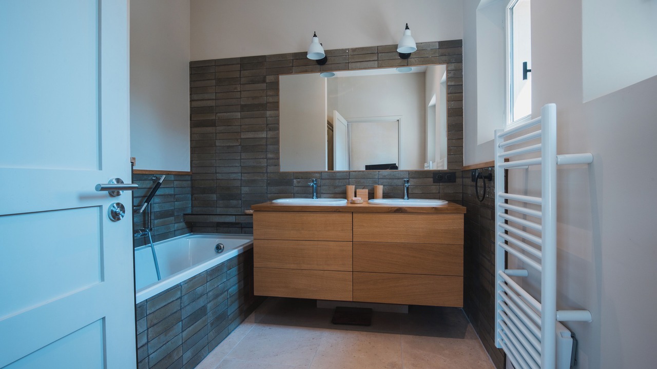 Photo of Bathroom in Menerbes