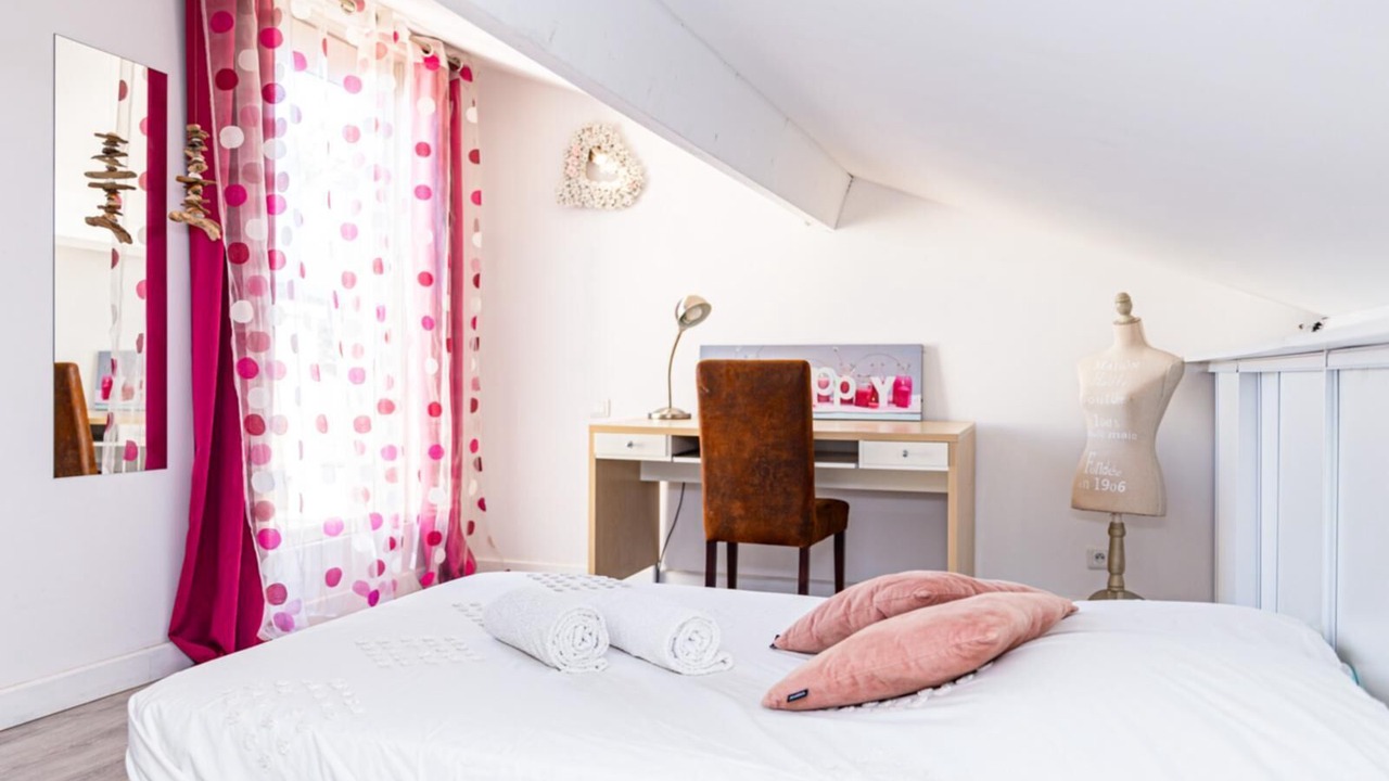 Photo of Bedroom in Saint-Martin-de-Crau