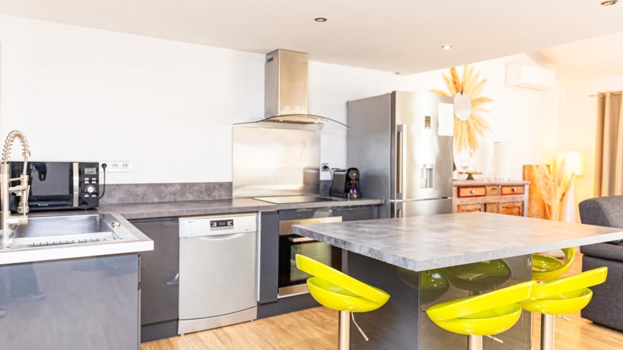 Photo of Kitchen in Saint-Martin-de-Crau