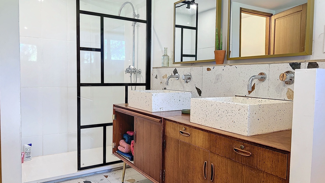 Photo of Bathroom in Entraigues-sur-la-Sorgue