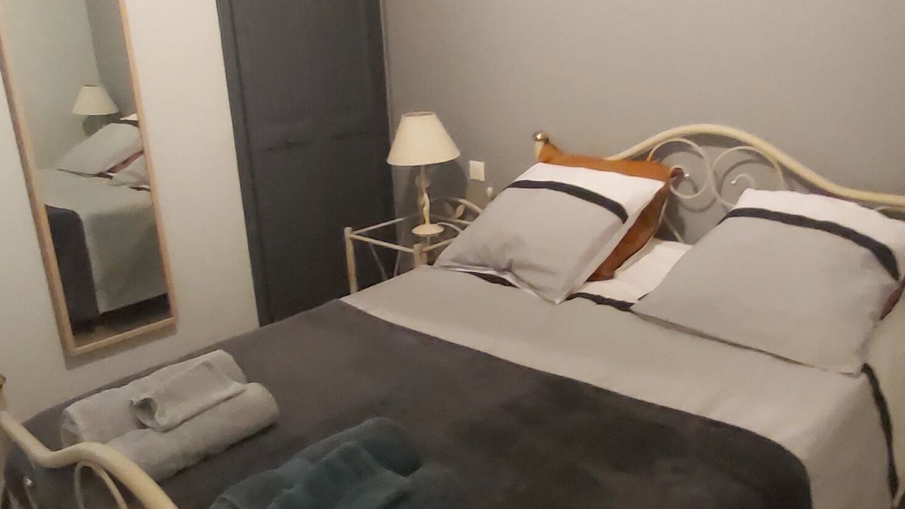 Photo of Bedroom in Bedoin