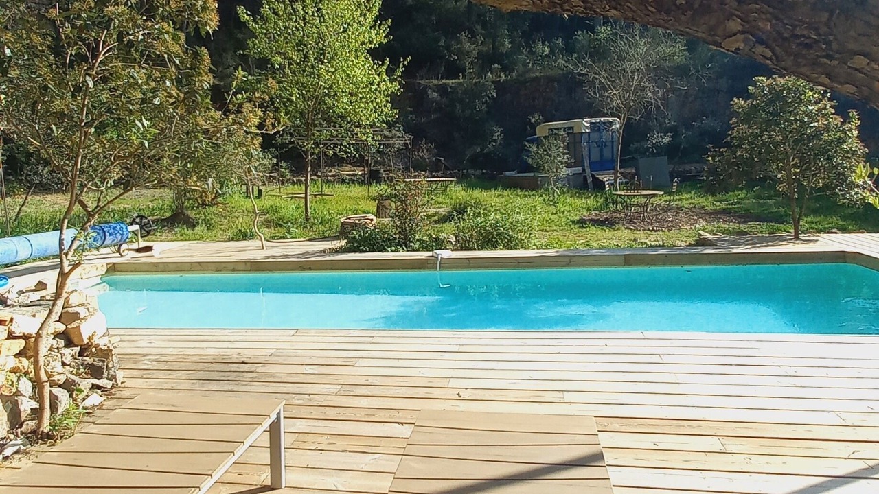 Photo of Outdoor in Cuers