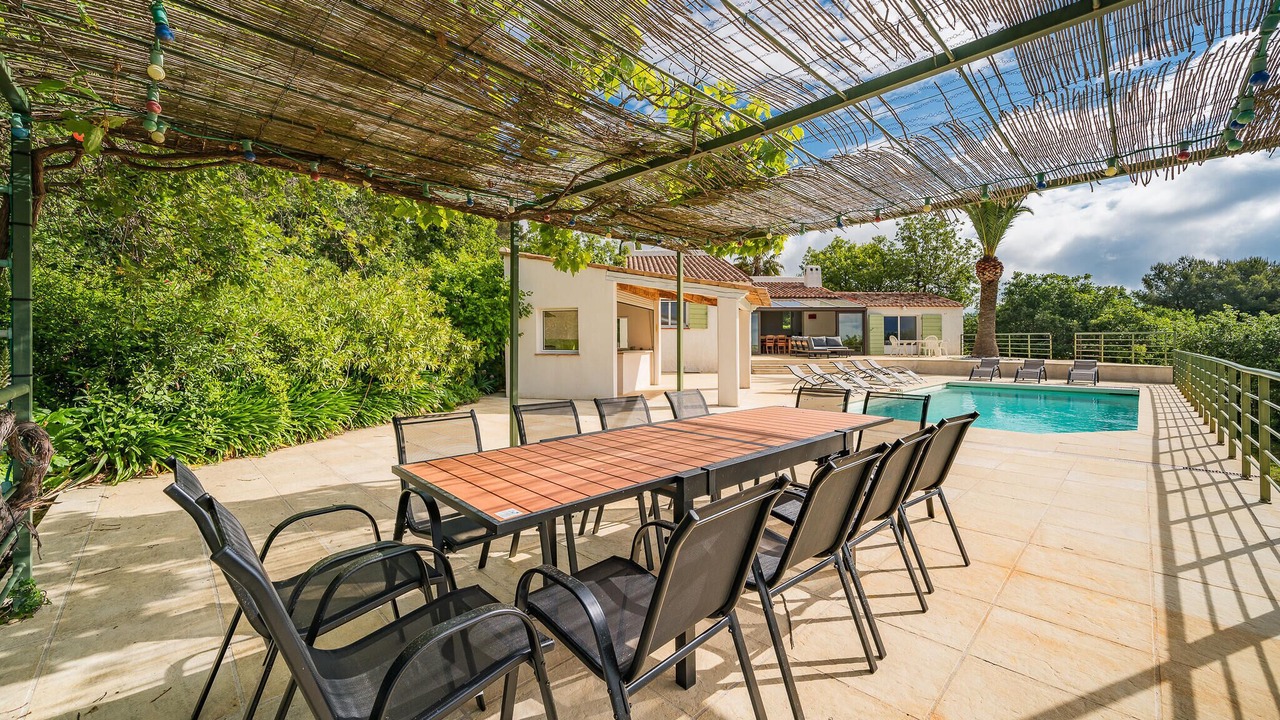 Photo of Outdoor in Saint-Cezaire-sur-Siagne