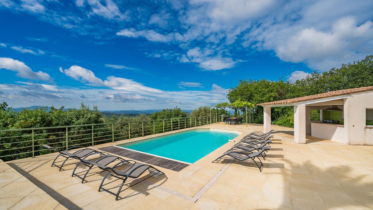 Photo of Outdoor in Saint-Cezaire-sur-Siagne