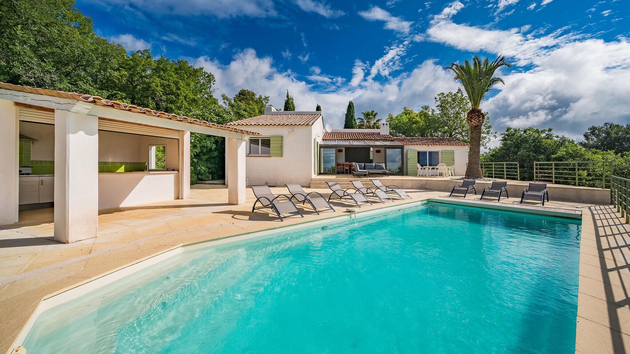 Photo of Outdoor in Saint-Cezaire-sur-Siagne