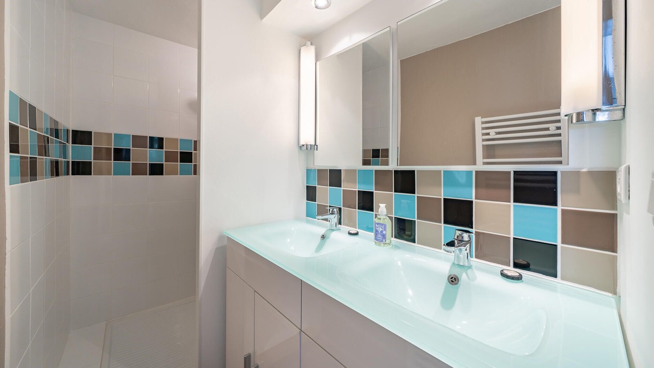 Photo of Bathroom in Saint-Cezaire-sur-Siagne