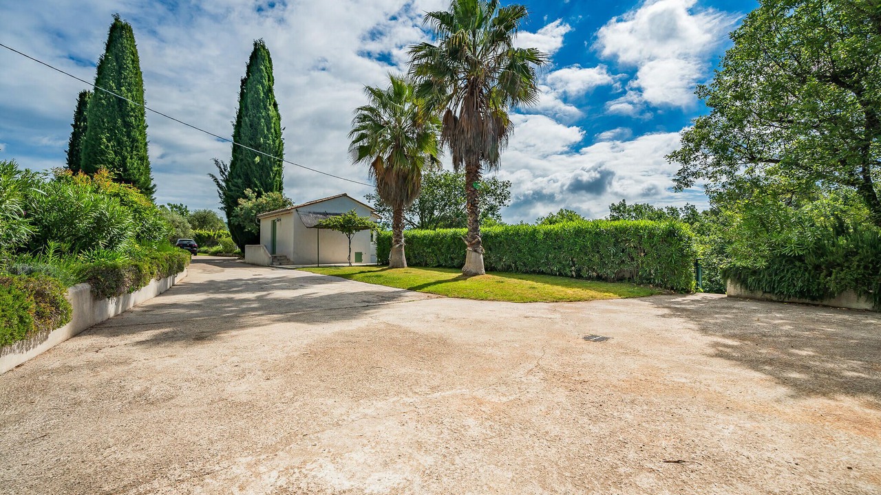 Photo of Others in Saint-Cezaire-sur-Siagne