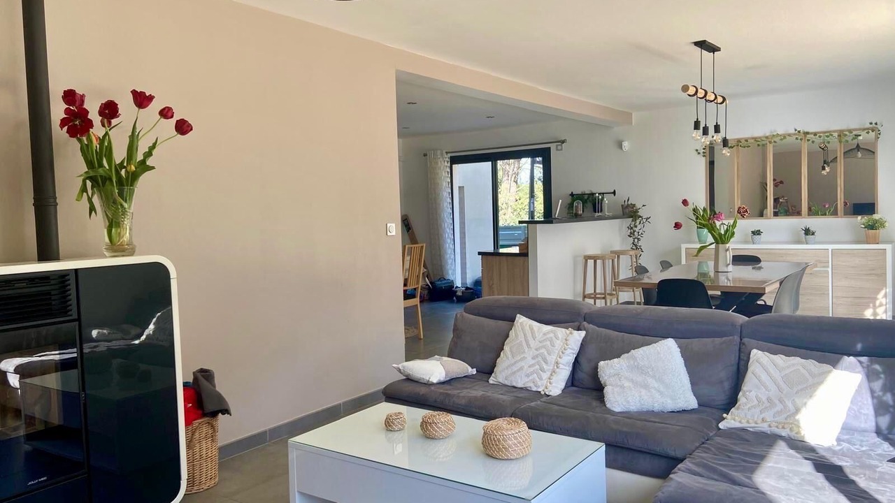 Photo of Livingroom in Bouchet