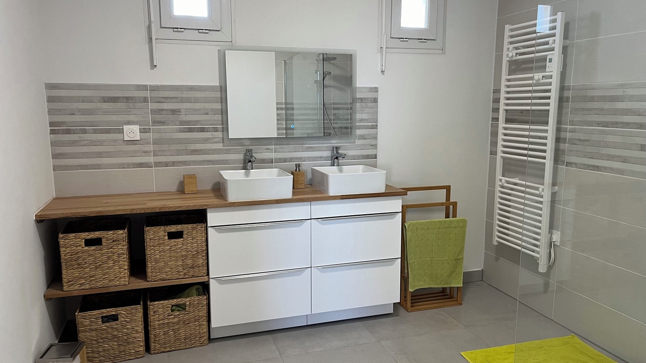 Photo of Bathroom in Fos-sur-Mer