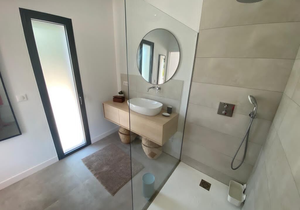 Photo of Bathroom in Cabries