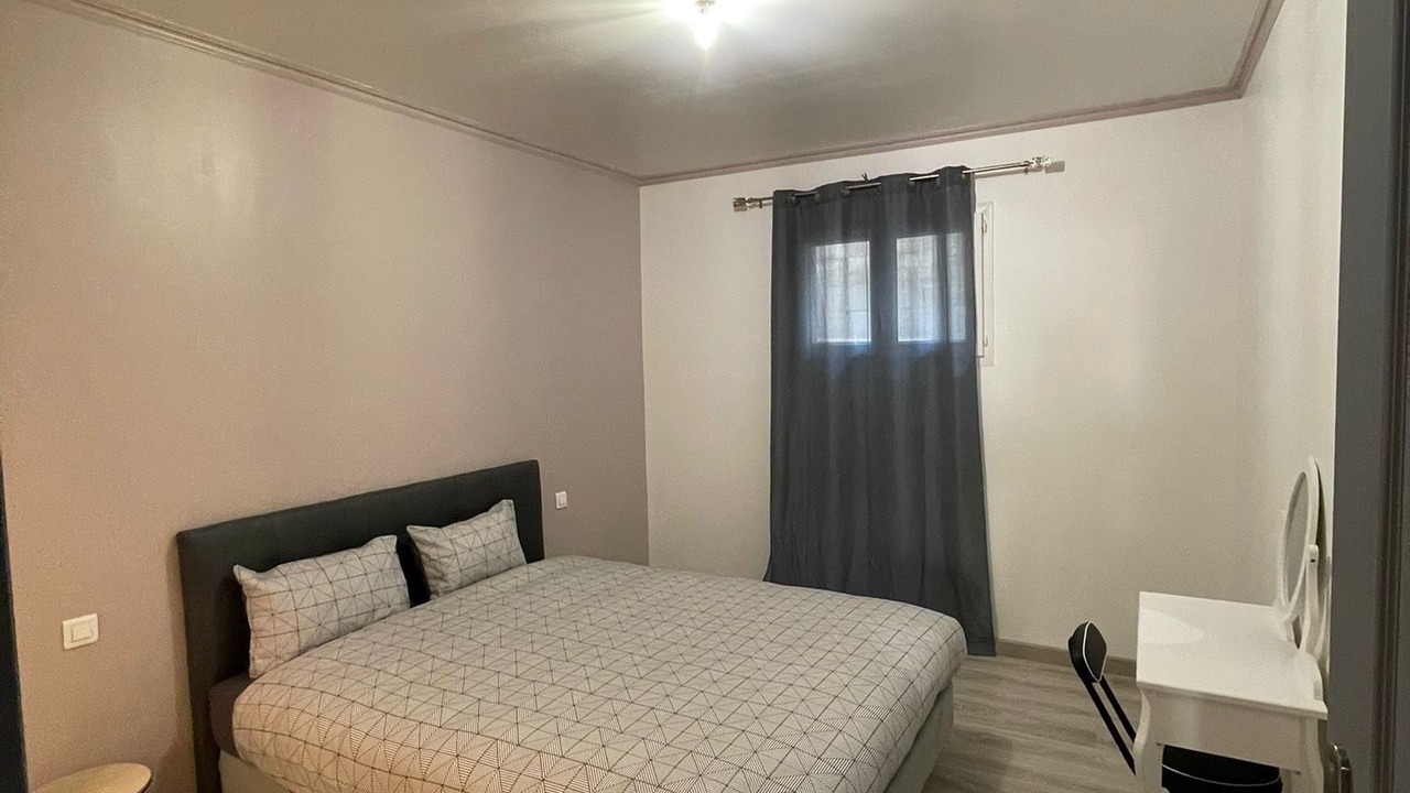 Photo of Bedroom in Apt