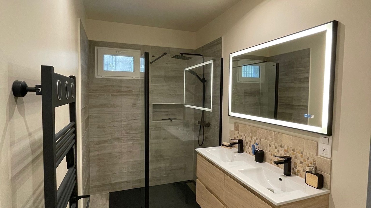 Photo of Bathroom in Apt