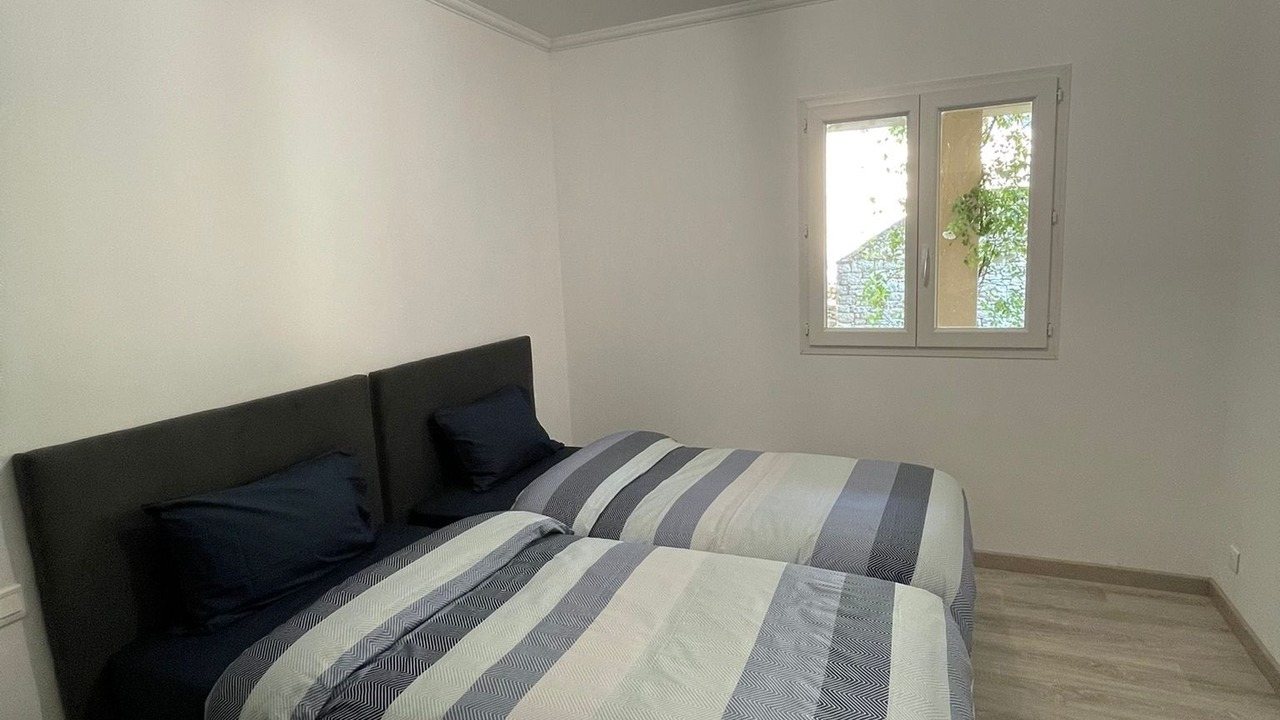 Photo of Bedroom in Apt