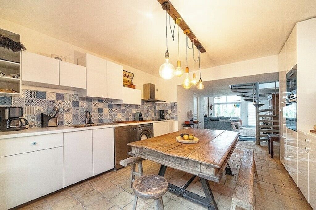 Photo of Kitchen in 8th Arrondissement