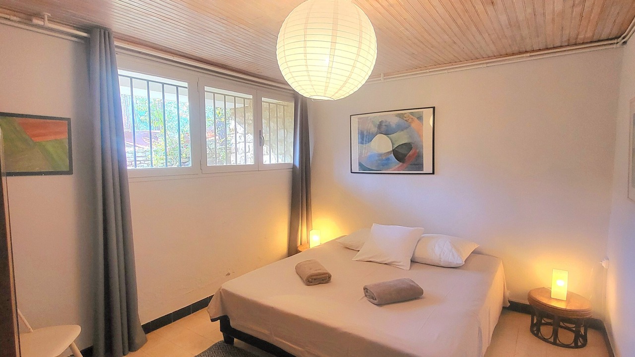 Photo of Bedroom in Roussillon