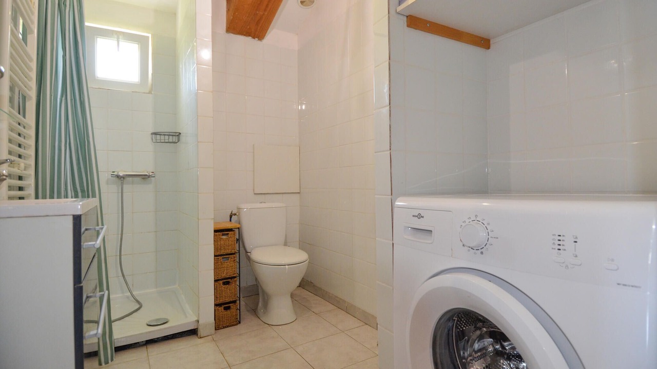 Photo of Bathroom in Saze