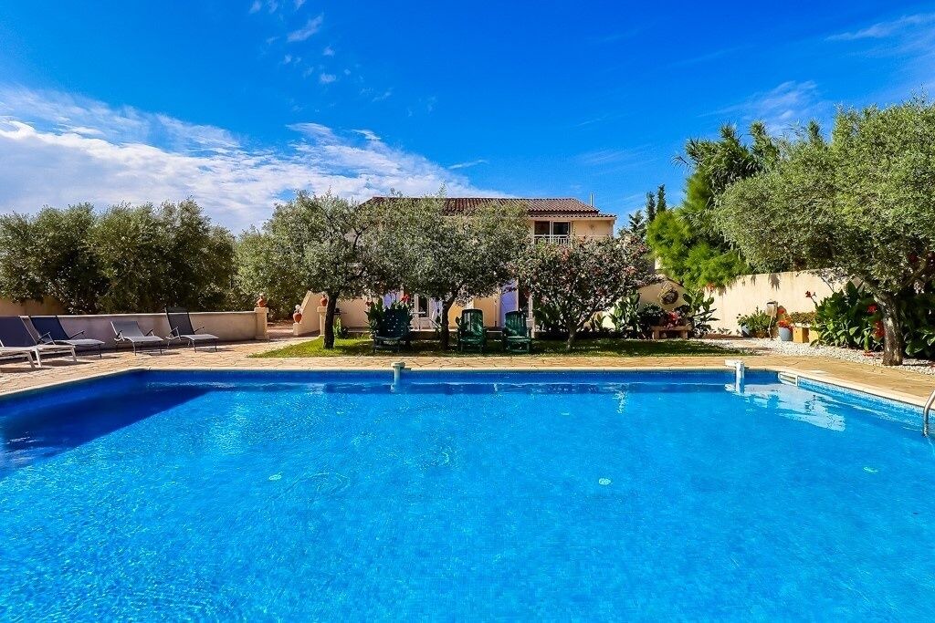 Photo of Outdoor in Beaucaire