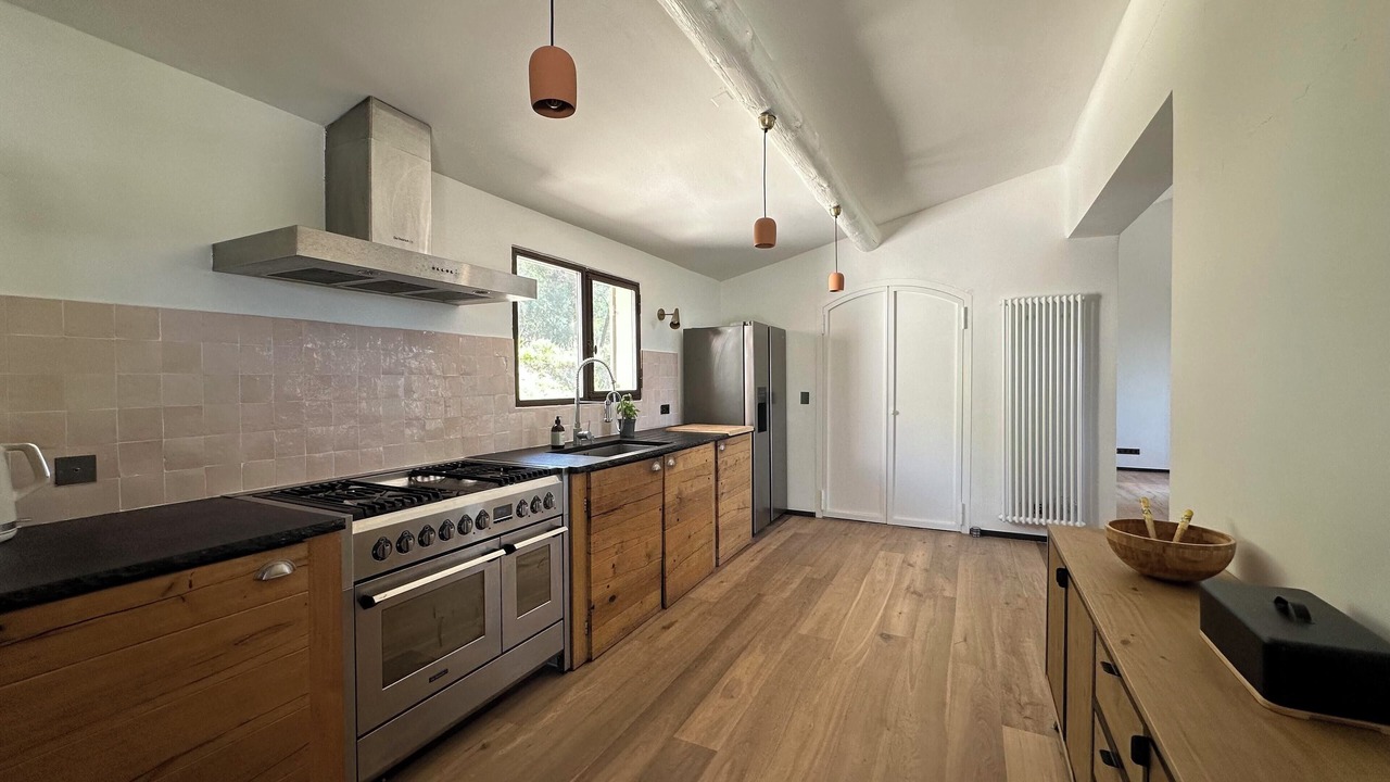 Photo of Kitchen in Lourmarin